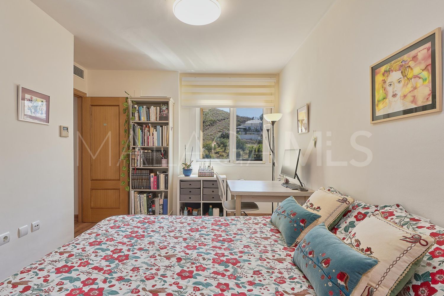 Hus i byn for sale in La Capellania