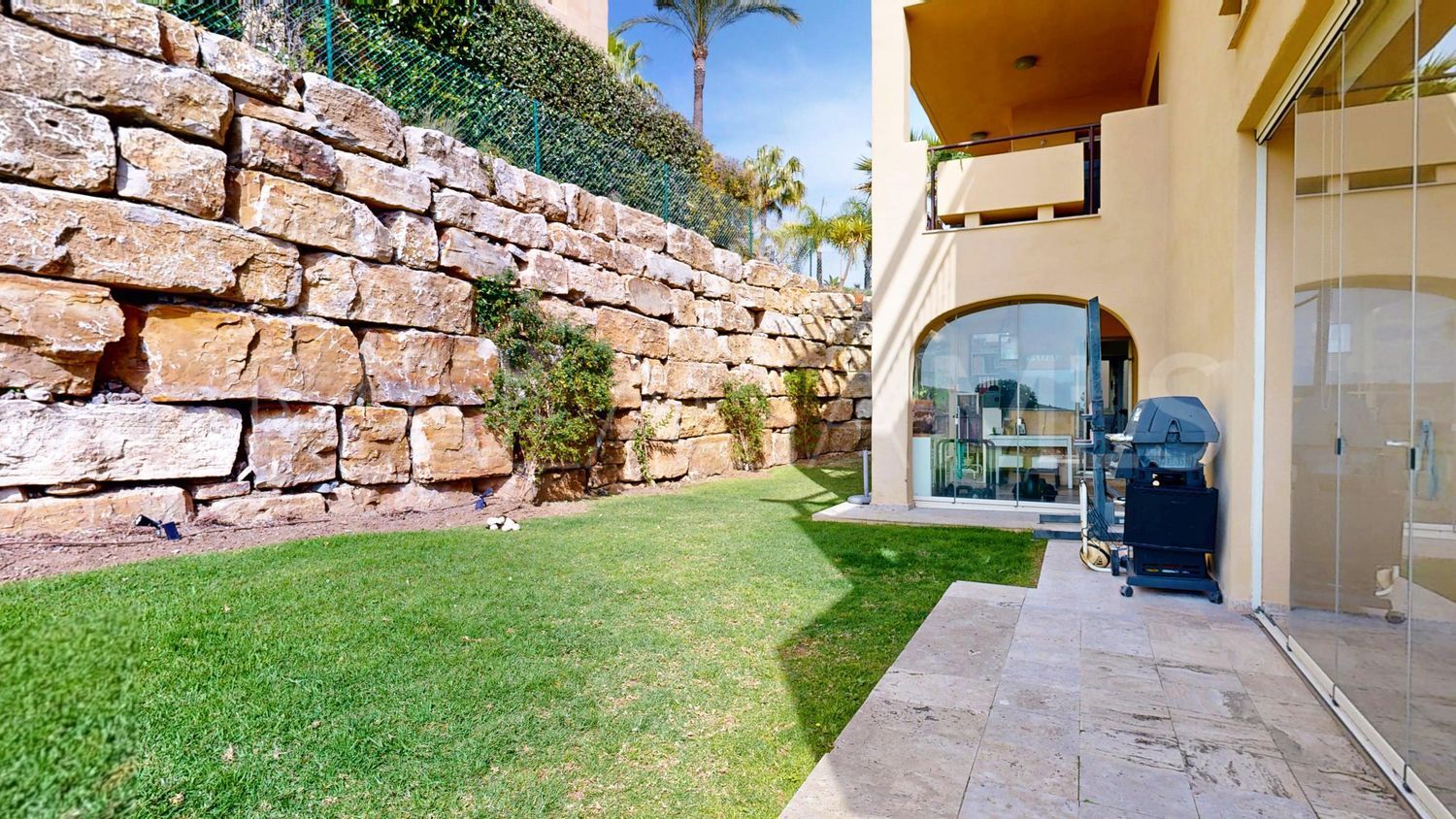 Flat for sale in El Paraiso