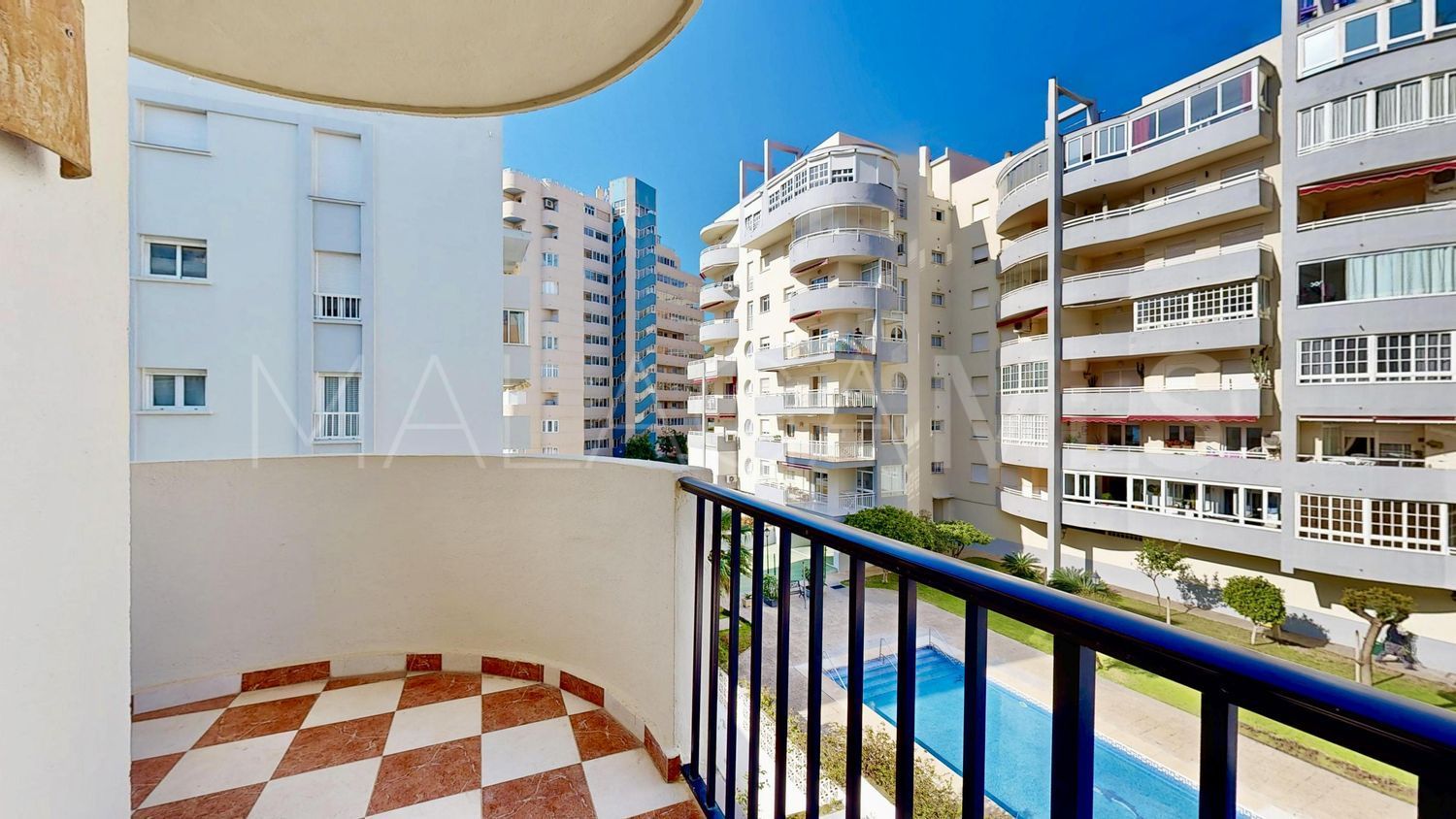 Piso for sale in Las Gaviotas - Carvajal