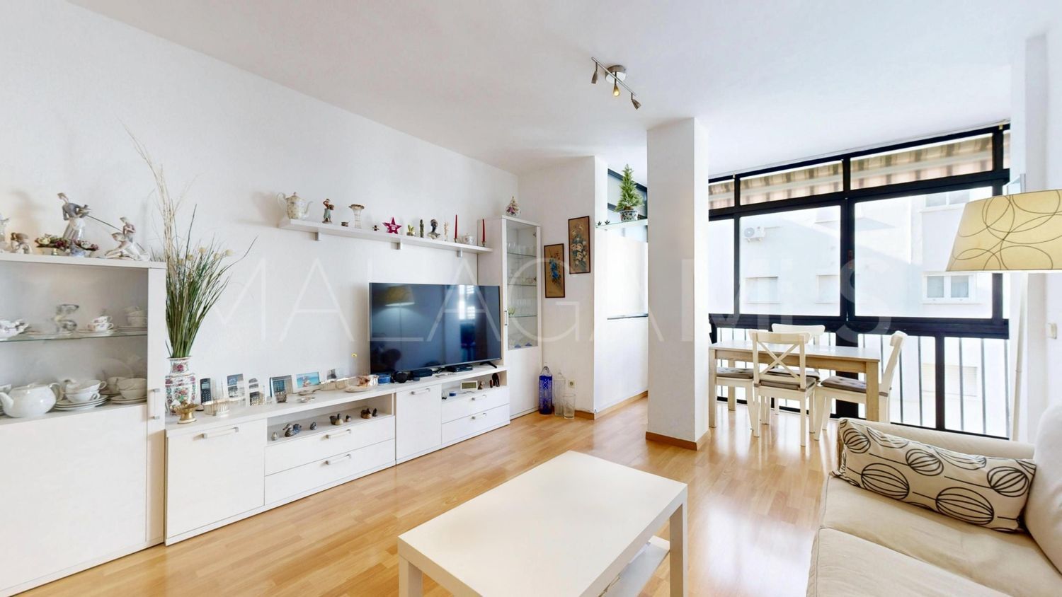 Piso for sale in Las Gaviotas - Carvajal