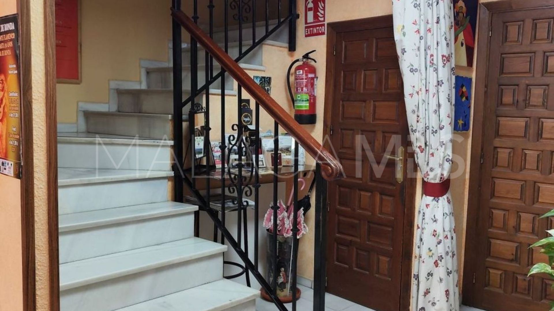 Gebäude for sale in Ronda Centro