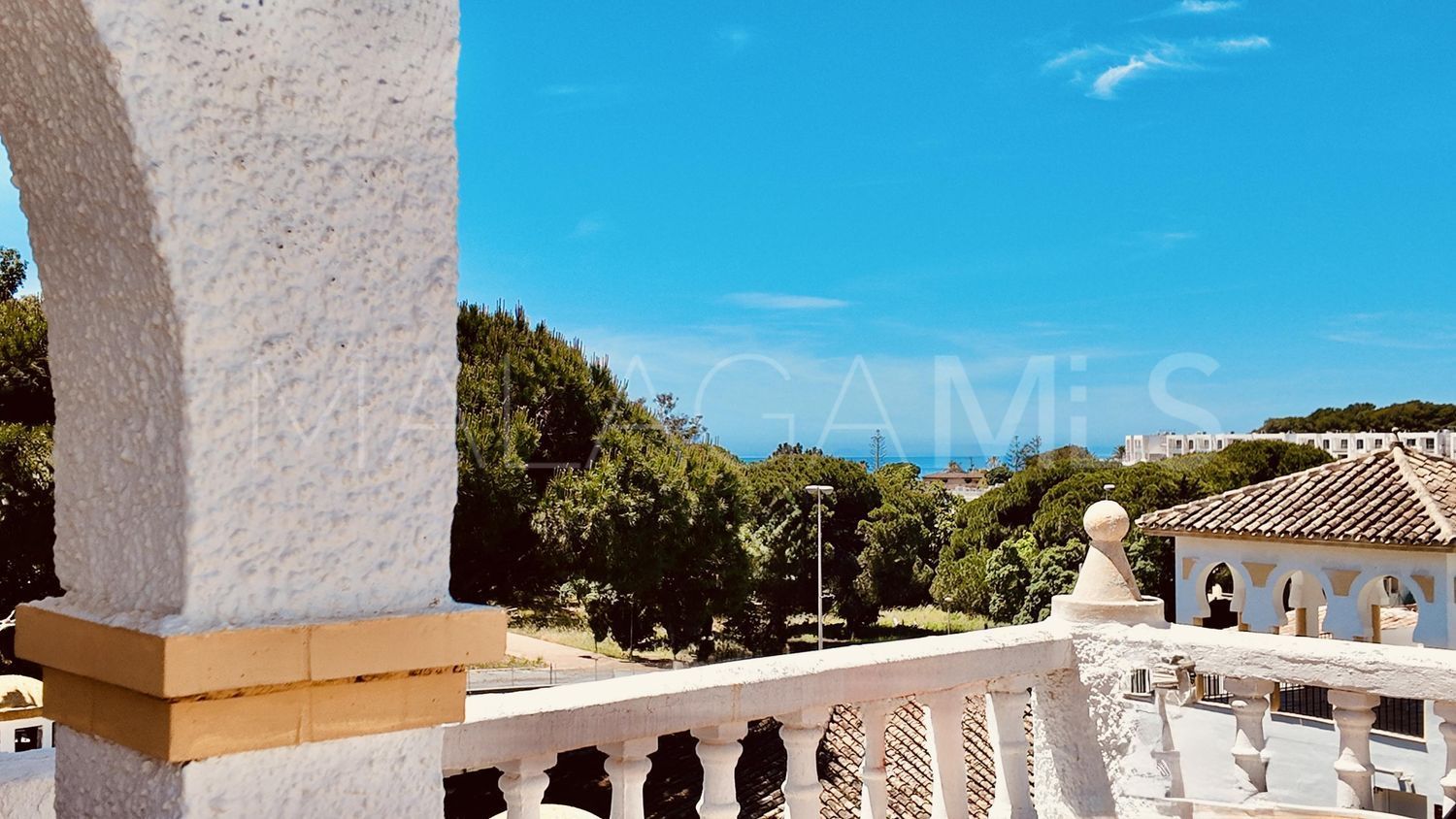 Maison de ville for sale in Hacienda Elviria