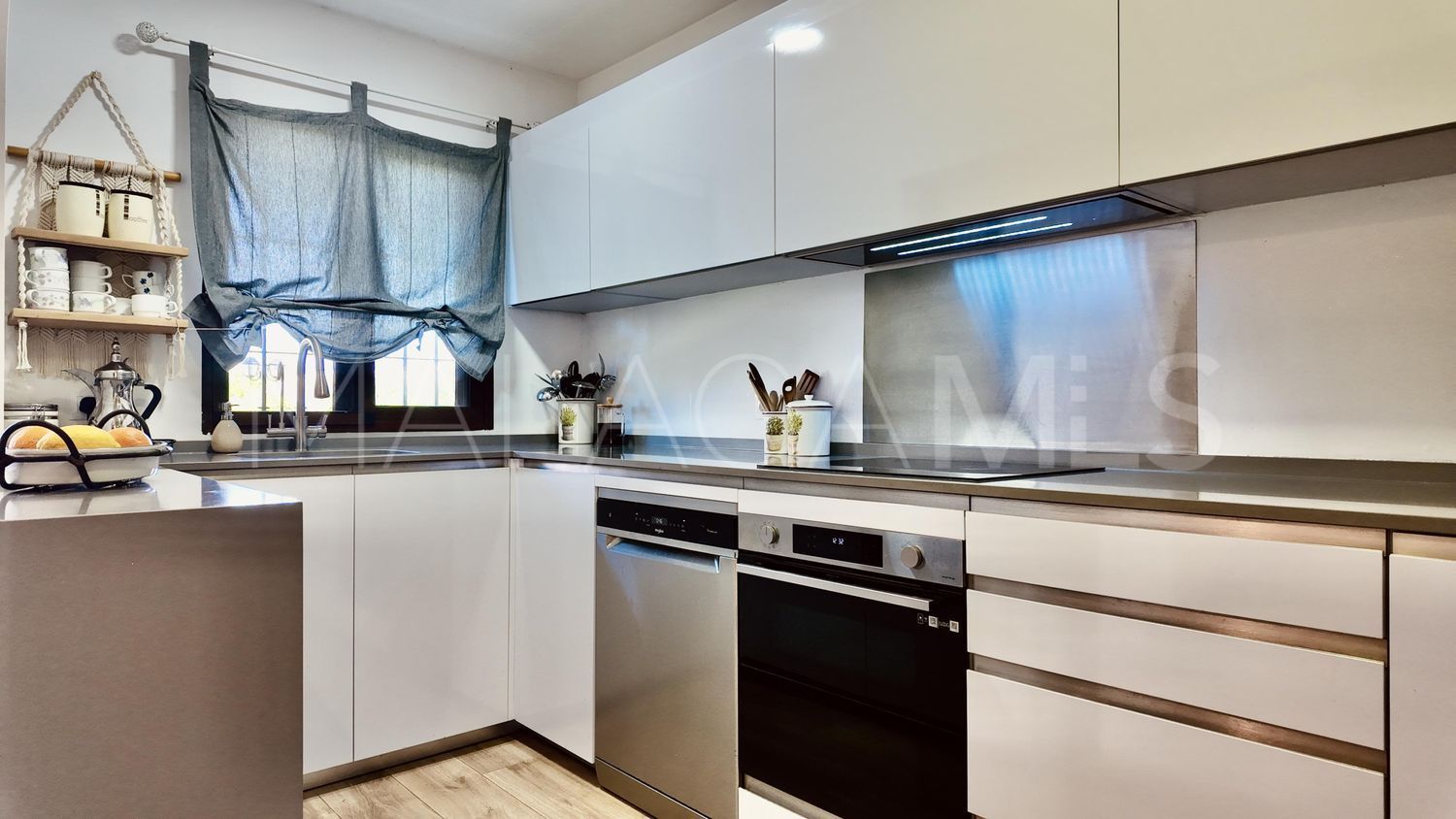 Maison de ville for sale in Hacienda Elviria