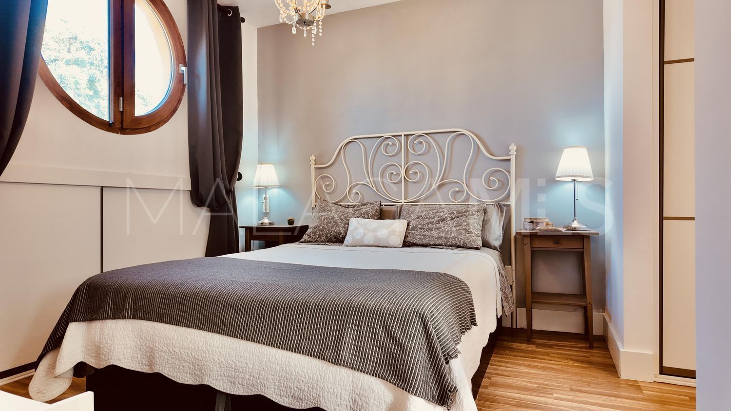 Maison de ville for sale in Hacienda Elviria