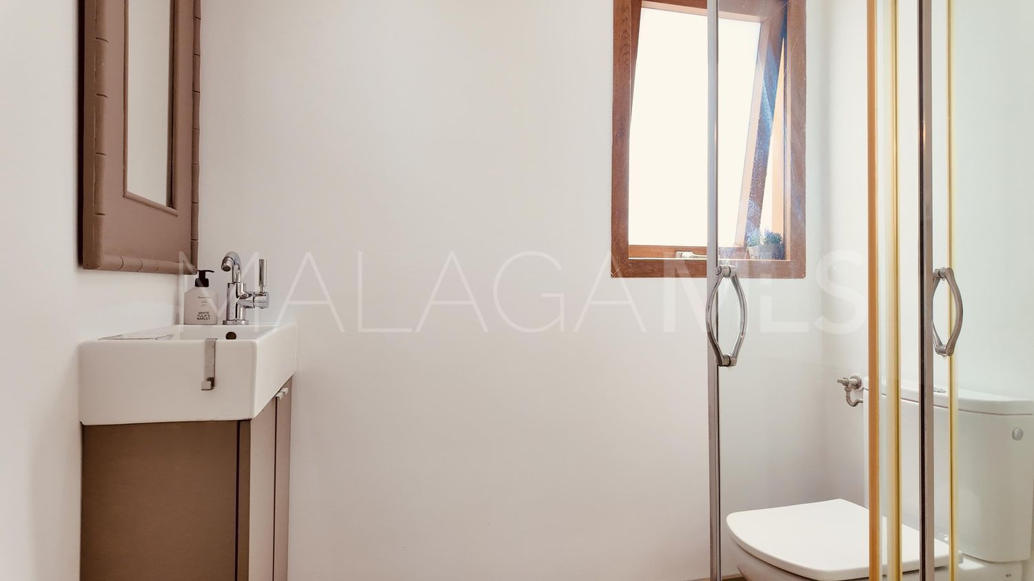 Maison de ville for sale in Hacienda Elviria