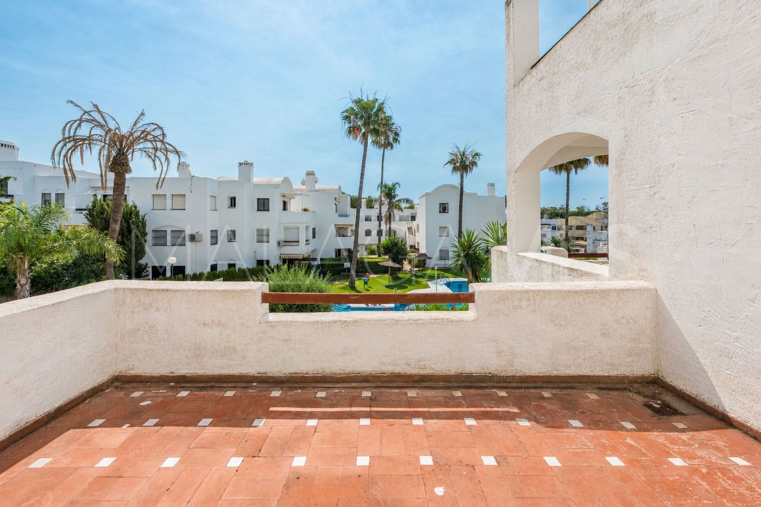 Se vende piso with 3 bedrooms in Paraiso Barronal