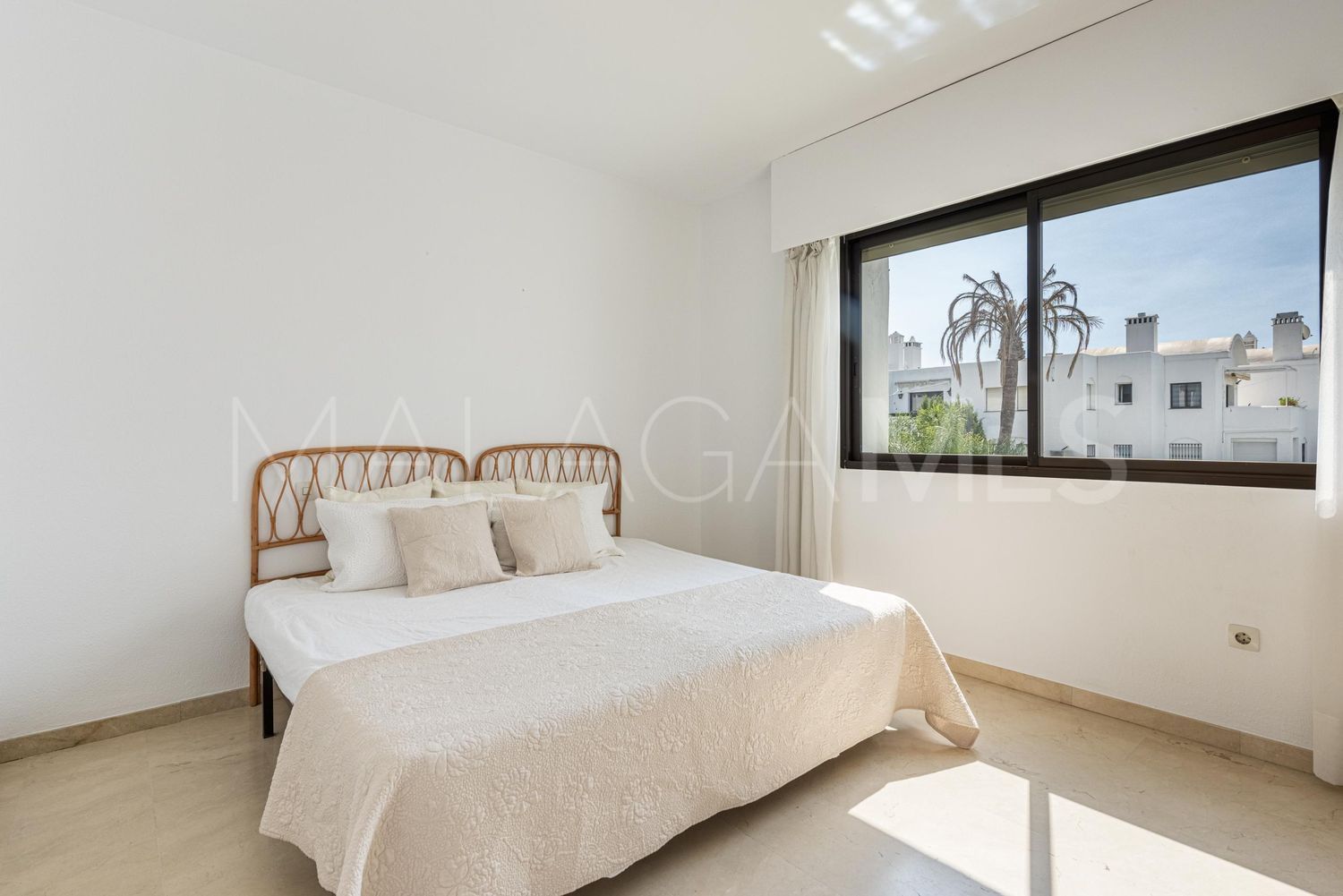 Se vende piso with 3 bedrooms in Paraiso Barronal