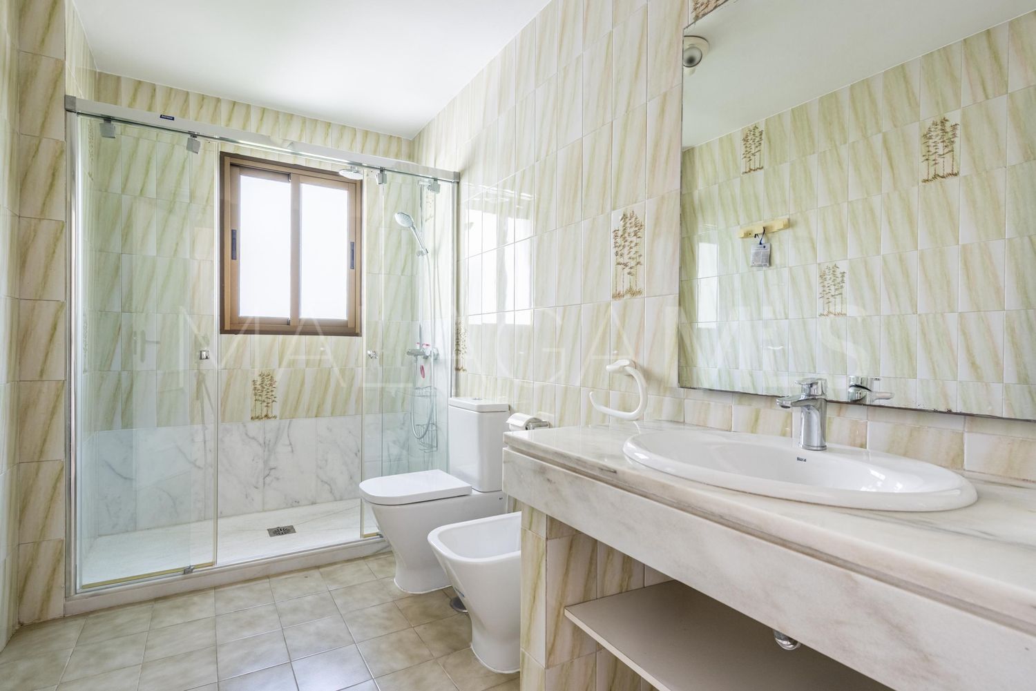 Se vende piso with 3 bedrooms in Paraiso Barronal