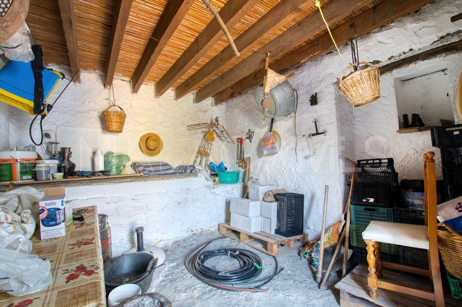 Hus i byn for sale in Canillas de Aceituno