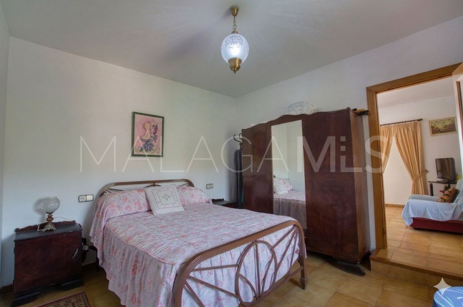 Hus i byn for sale in Canillas de Aceituno