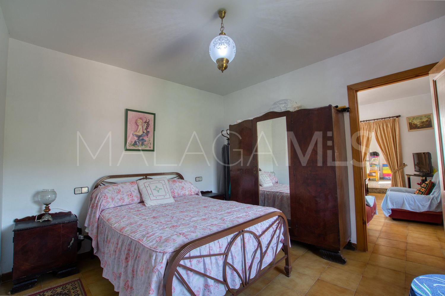 Hus i byn for sale in Canillas de Aceituno