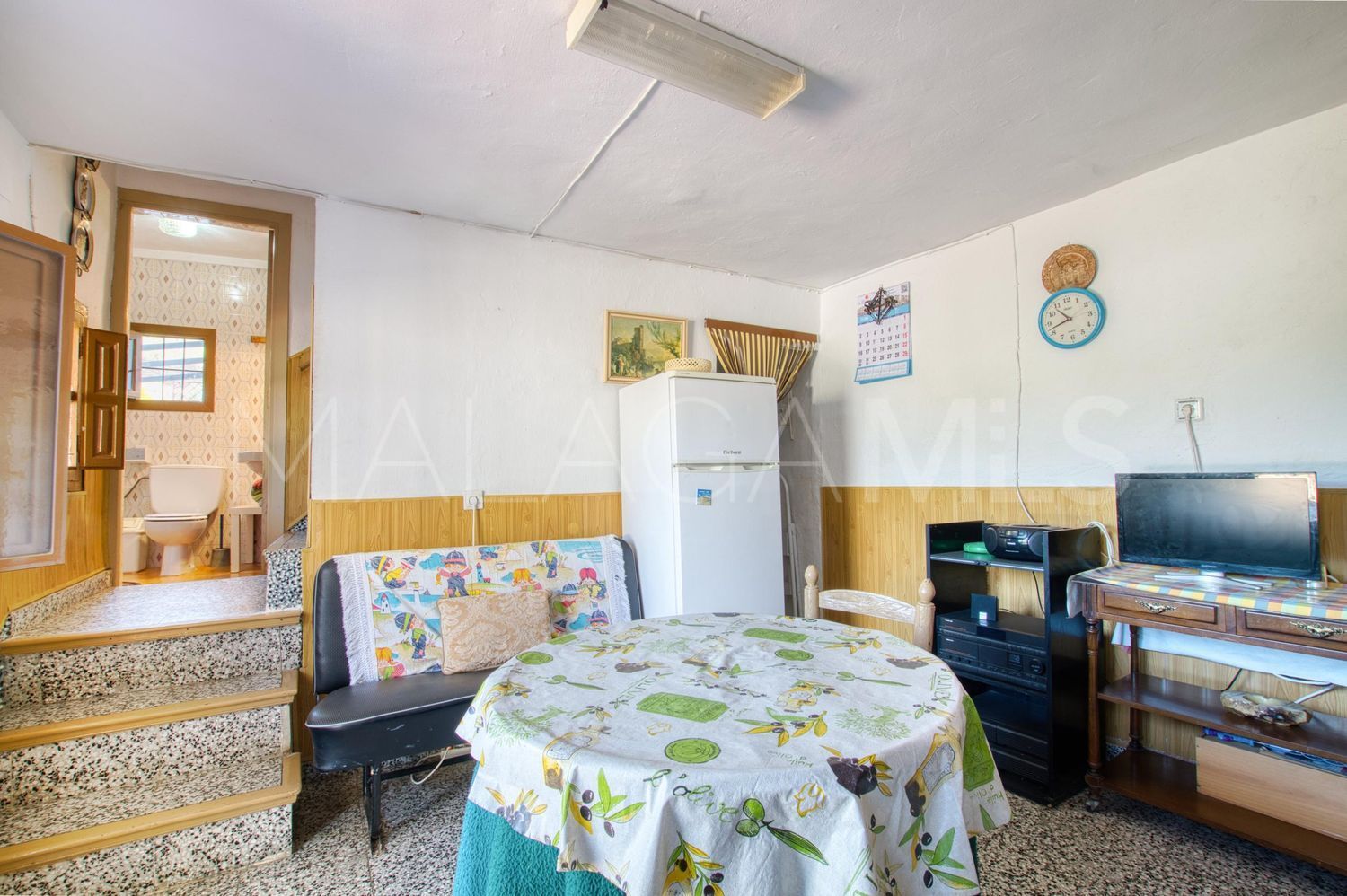 Hus i byn for sale in Canillas de Aceituno