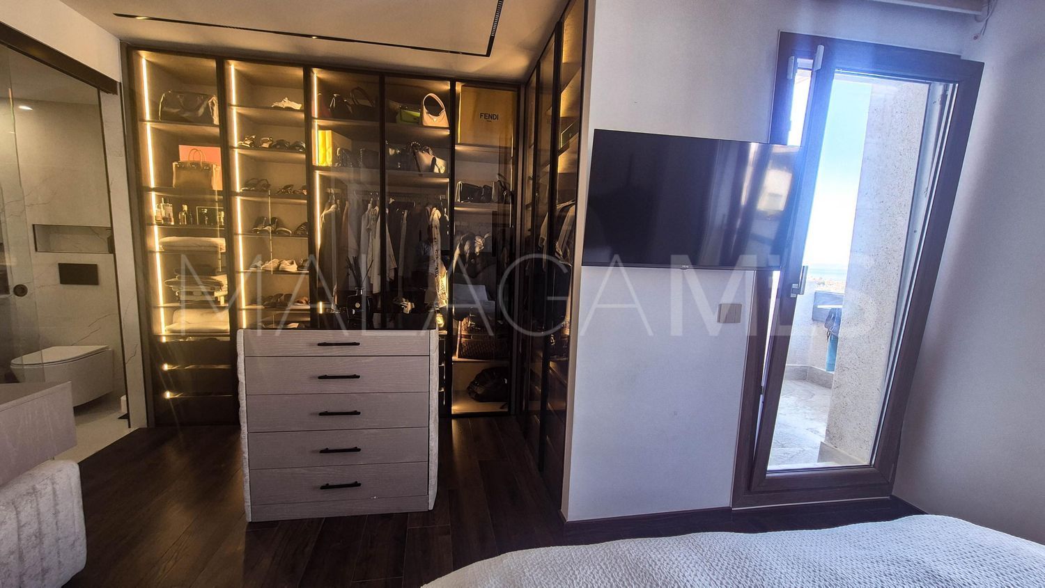 3 bedrooms flat in Riviera del Sol for sale