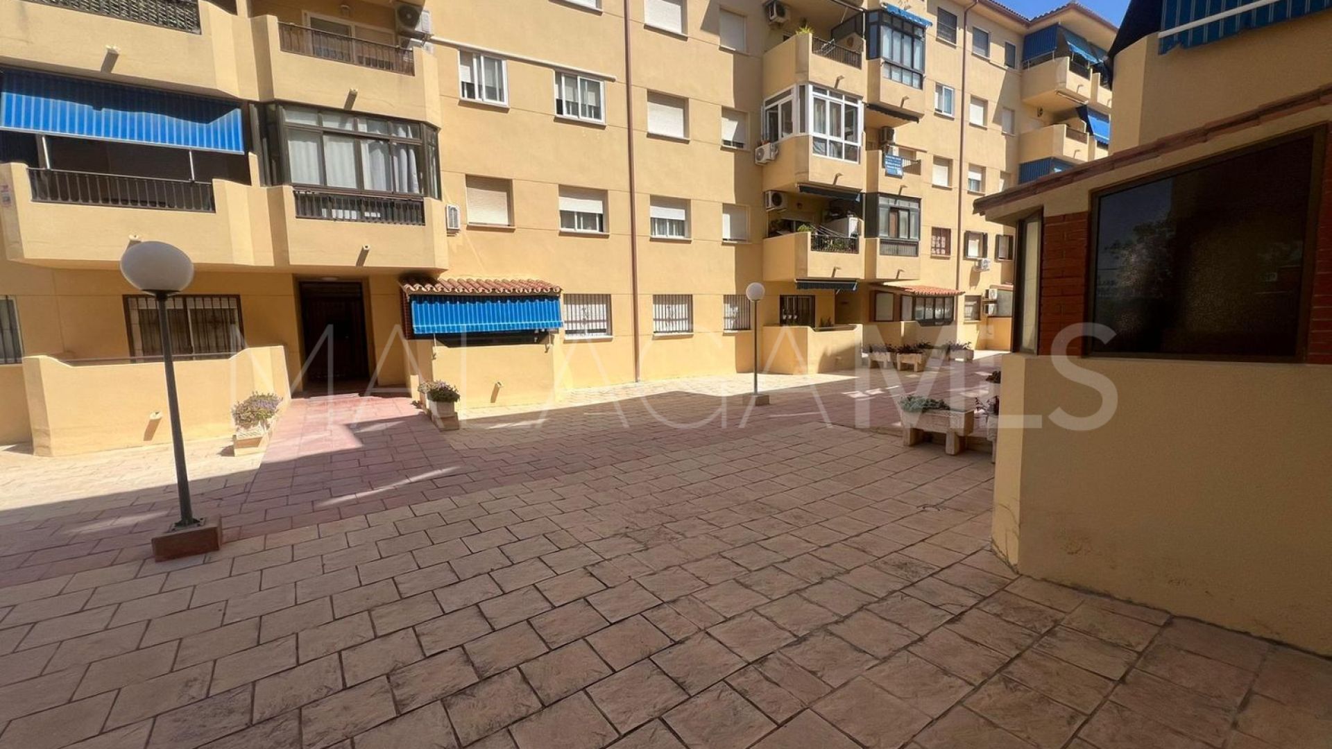 For sale Las Lagunas 2 bedrooms flat