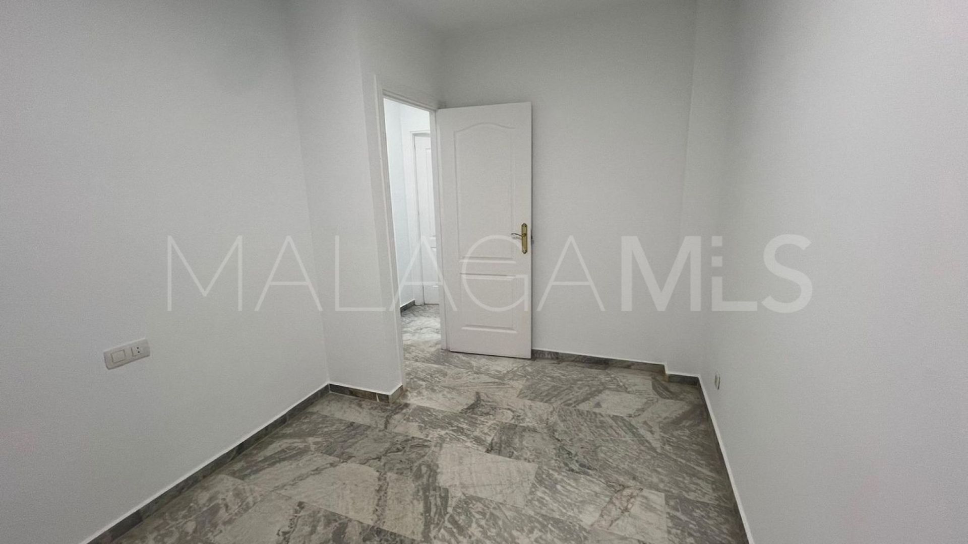 For sale Las Lagunas 2 bedrooms flat
