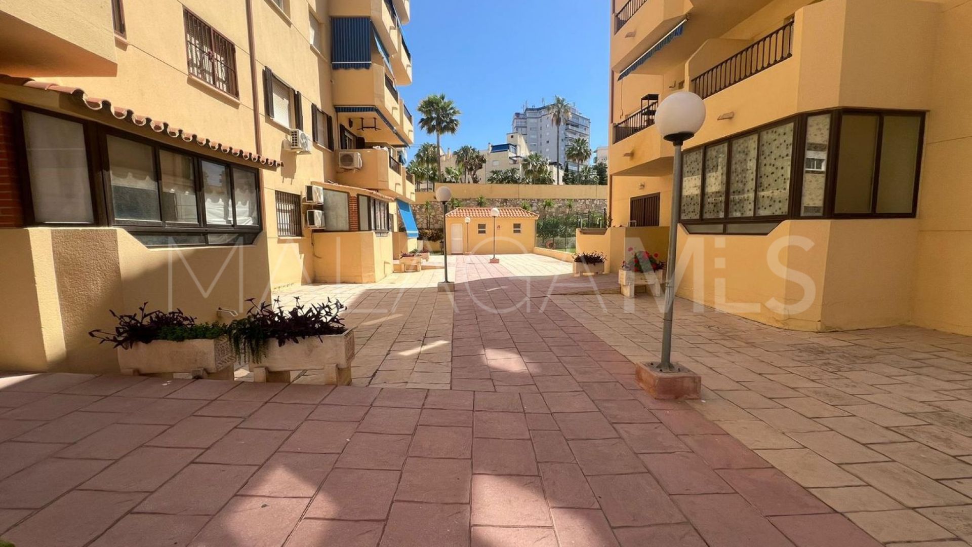 For sale Las Lagunas 2 bedrooms flat