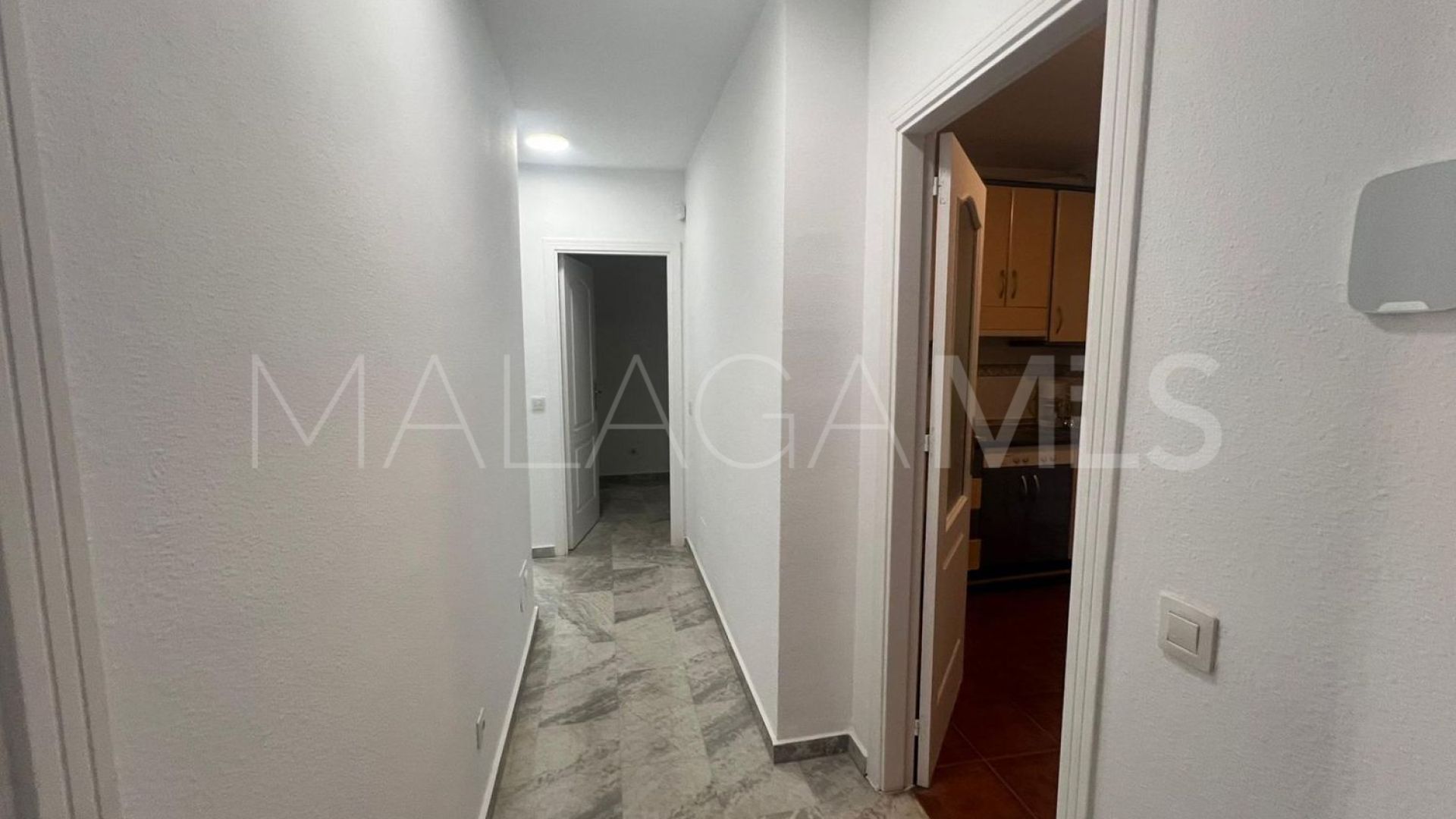 For sale Las Lagunas 2 bedrooms flat