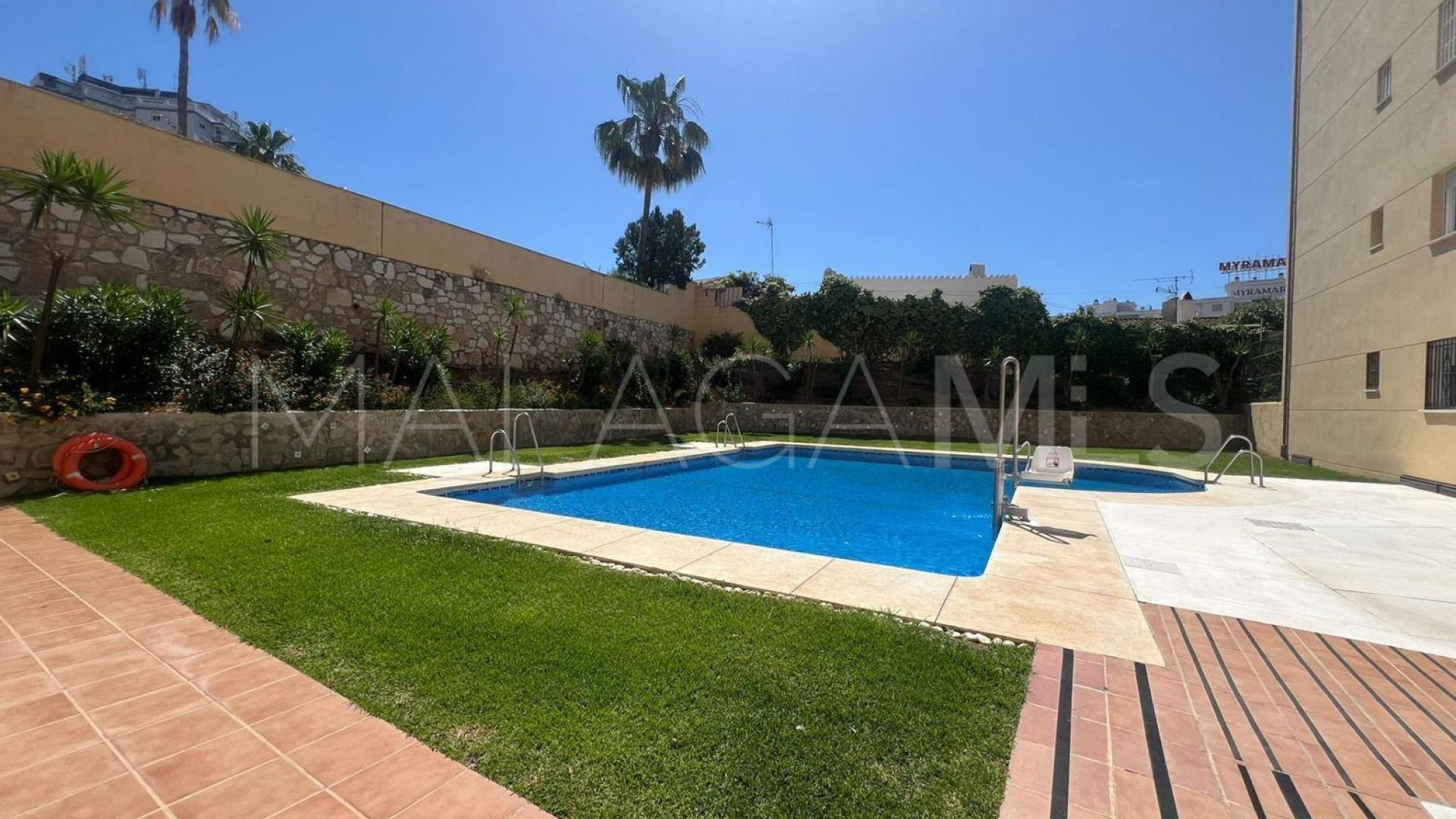 For sale Las Lagunas 2 bedrooms flat