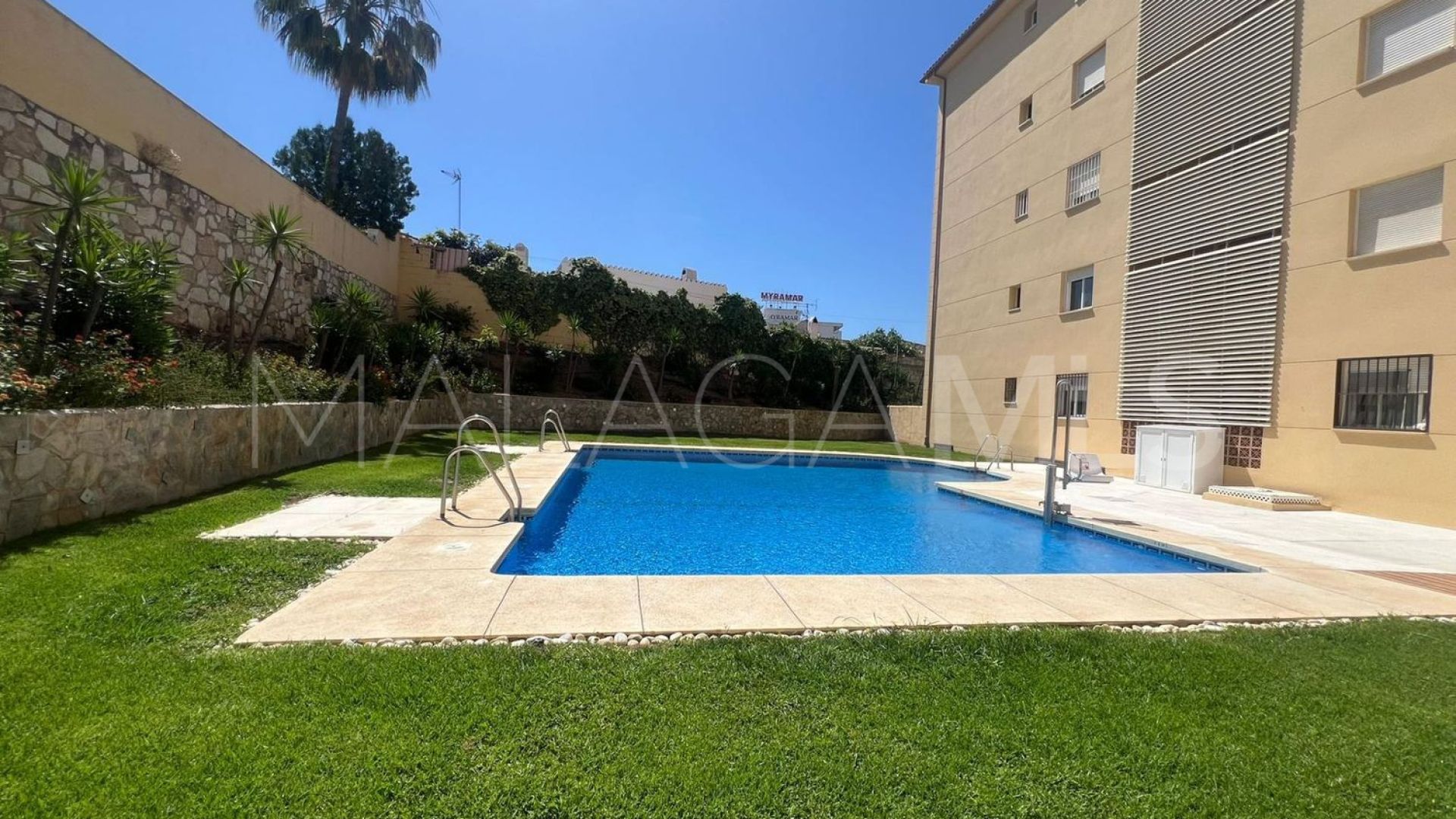 For sale Las Lagunas 2 bedrooms flat