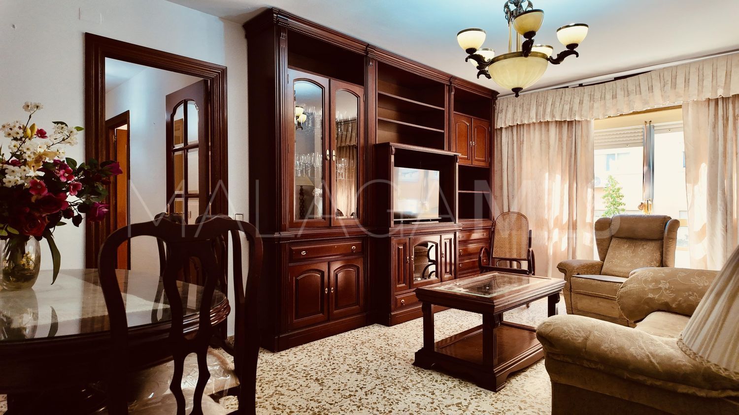 Piso with 4 bedrooms for sale in El Molinillo - Capuchinos
