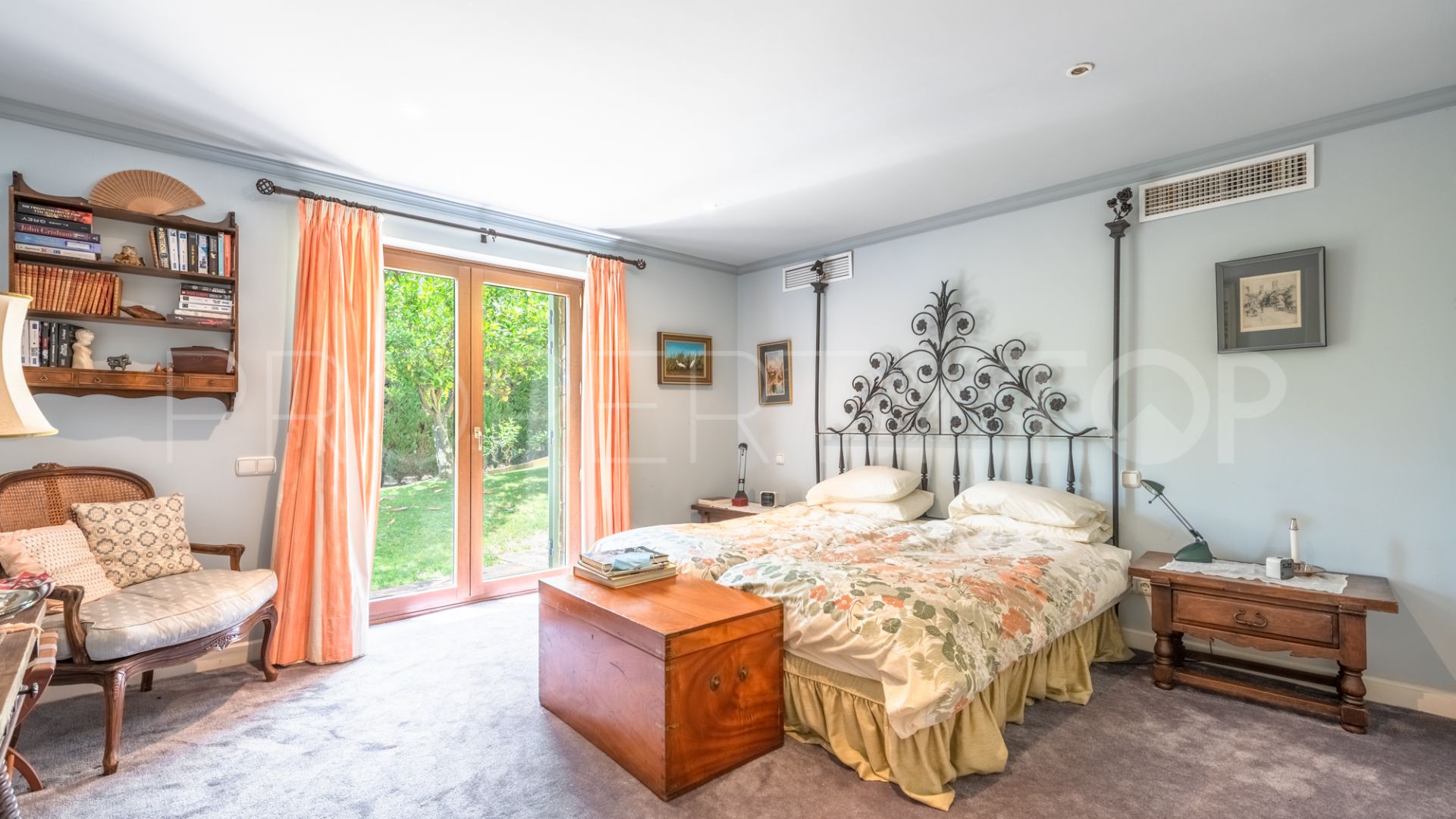 9 bedrooms villa in Zona F for sale
