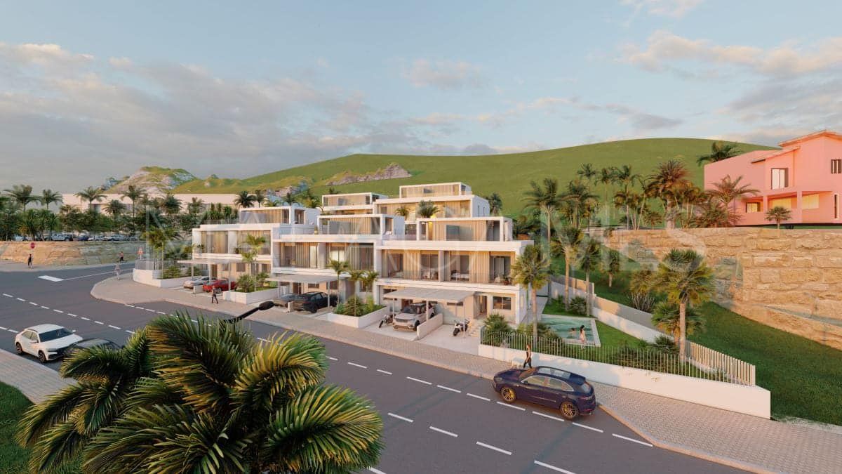 Villa for sale in Estepona Hills