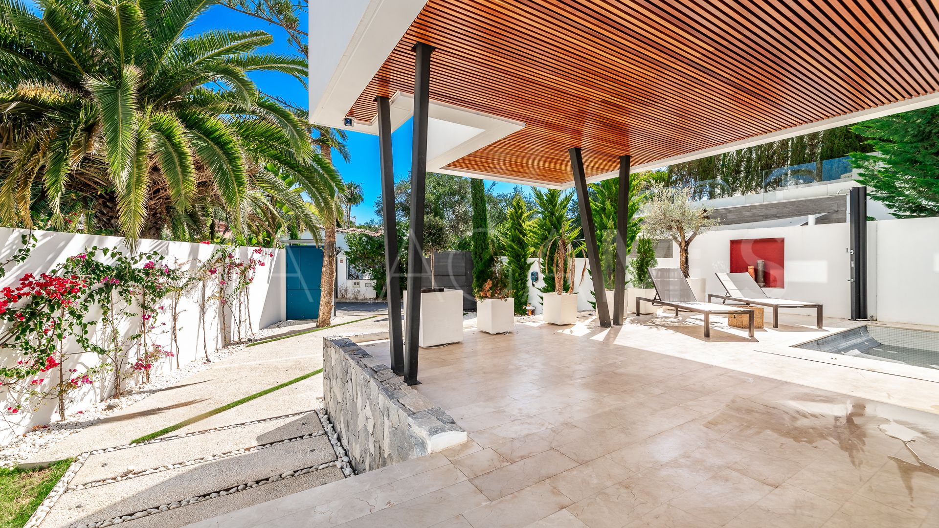 Villa for sale in Casablanca
