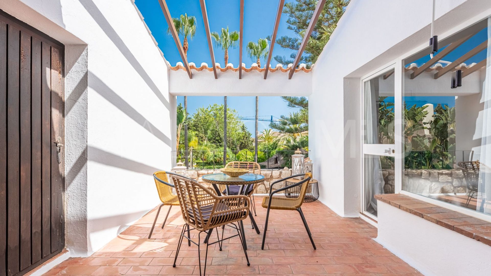 Villa for sale in La Reserva de los Monteros