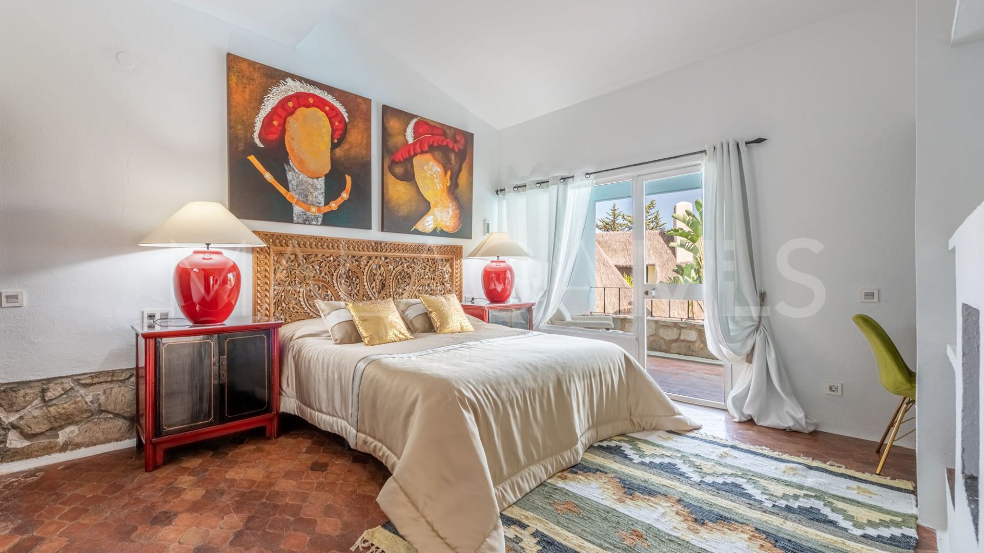 Villa for sale in La Reserva de los Monteros
