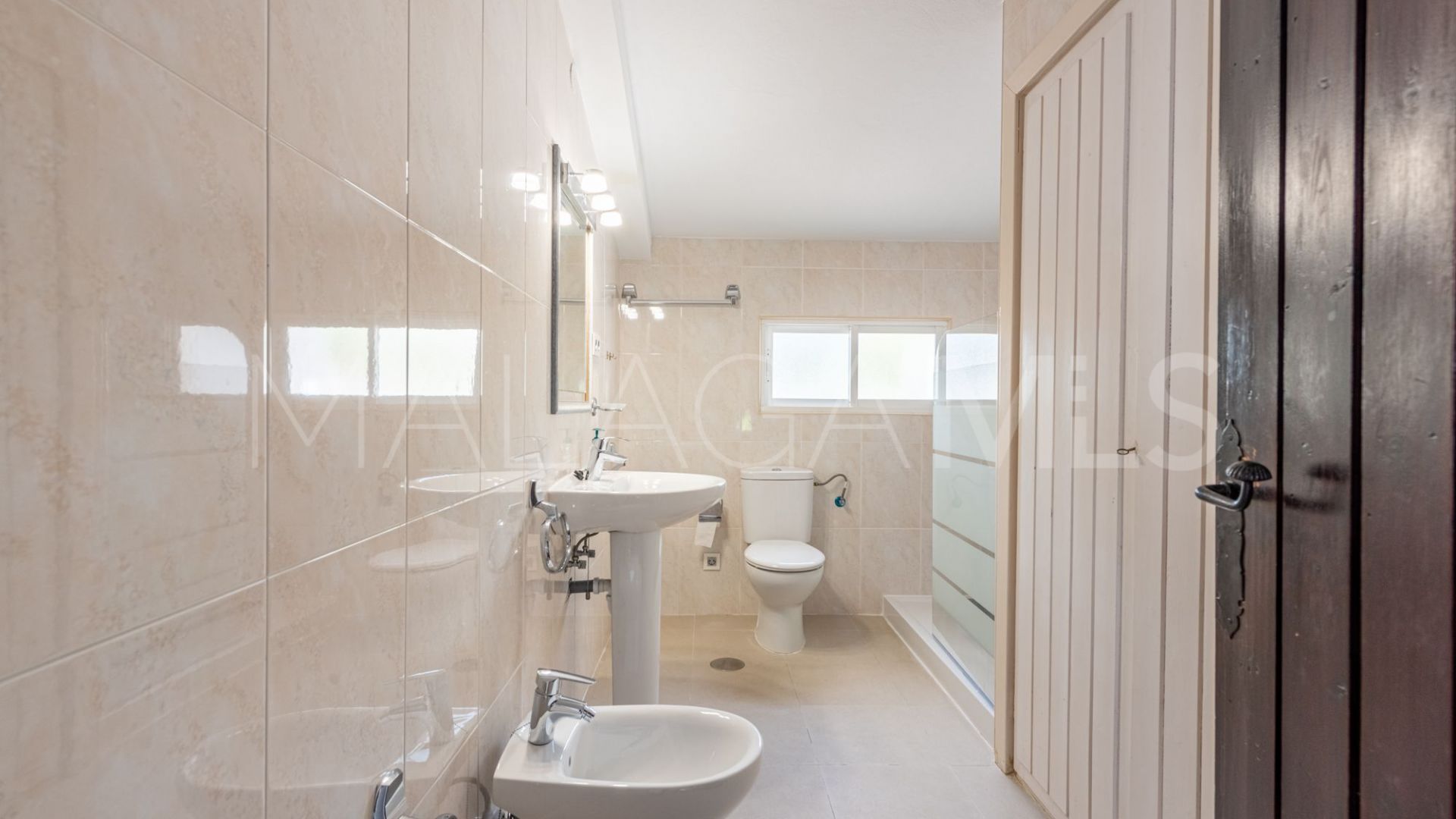 Villa for sale in La Reserva de los Monteros