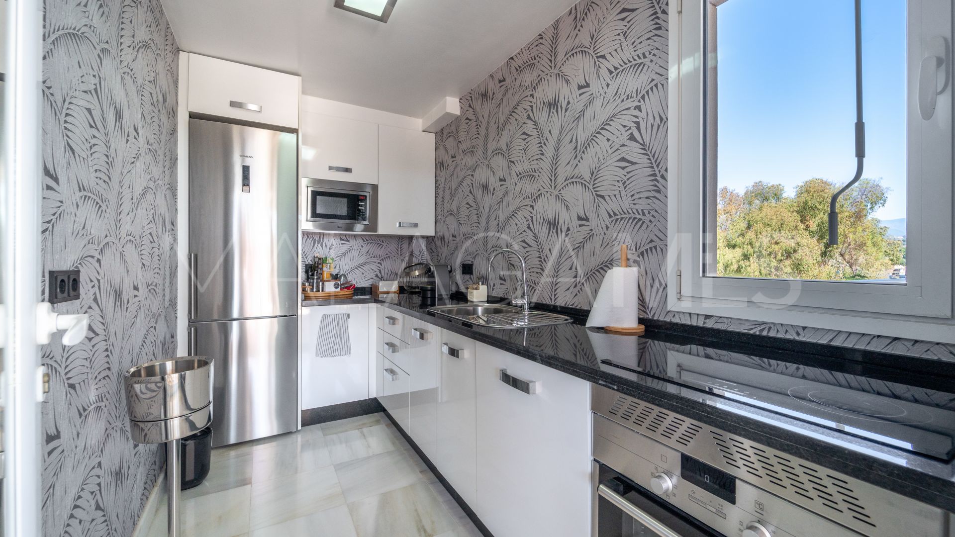 Zweistöckiges penthouse for sale in El Embrujo Banús