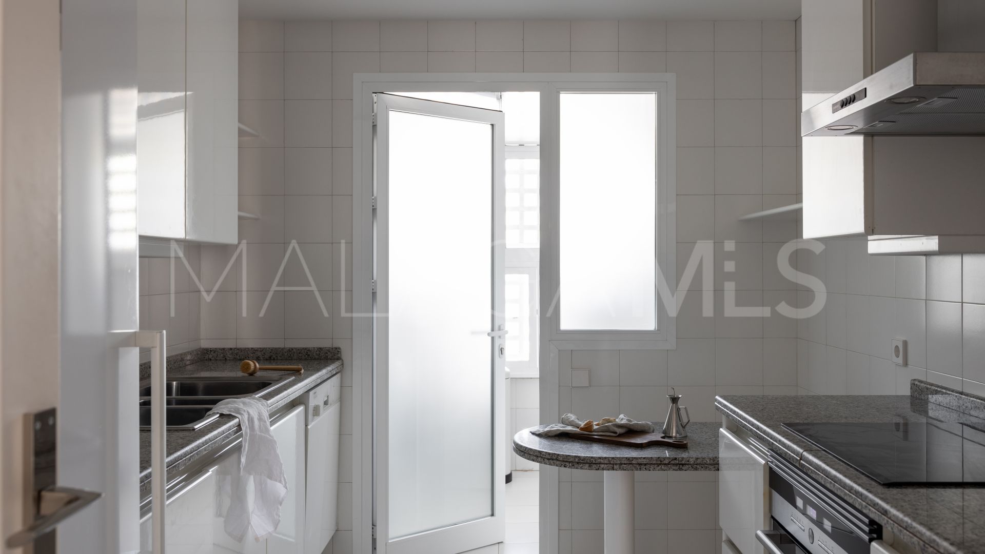 For sale 3 bedrooms duplex penthouse in Marina Puente Romano