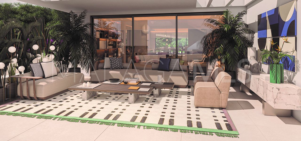 Villa pareada for sale with 4 bedrooms in Marbella Este
