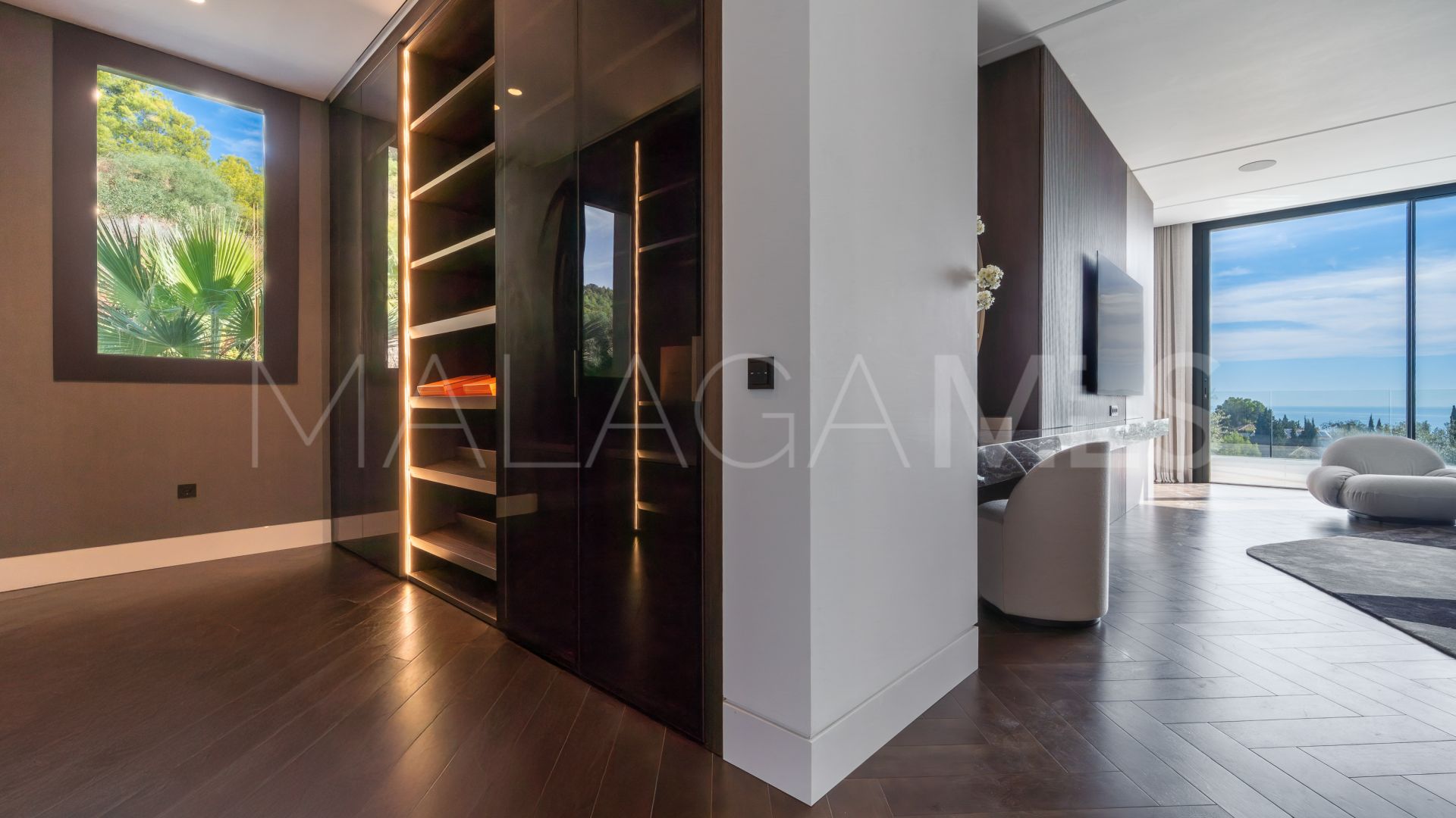 Villa for sale in Cascada de Camojan