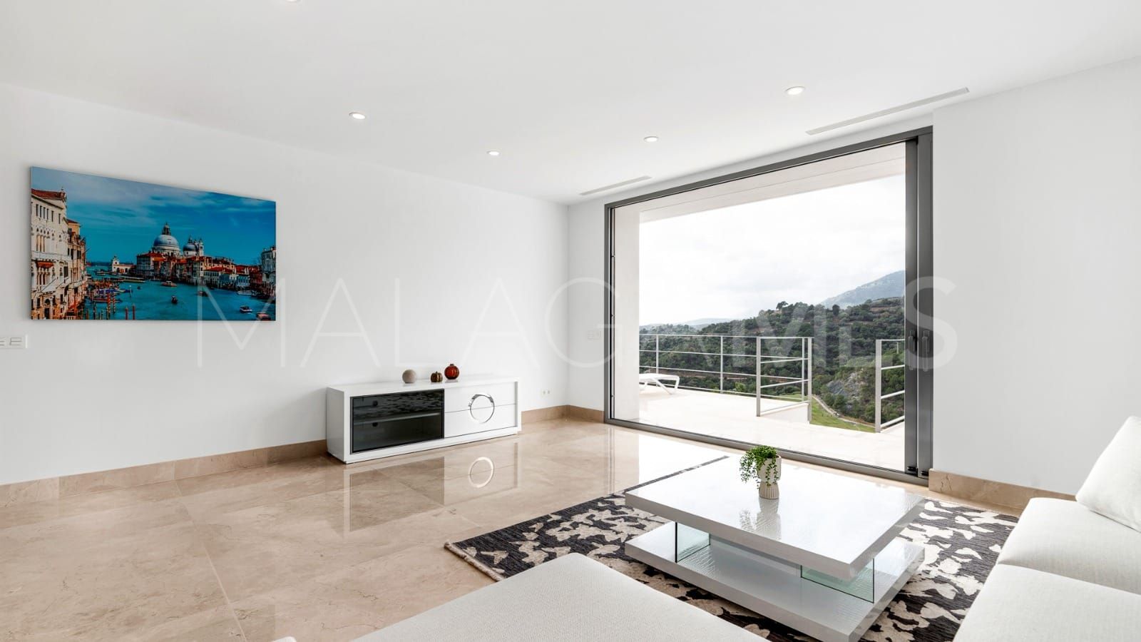 6 bedrooms Los Arqueros villa for sale