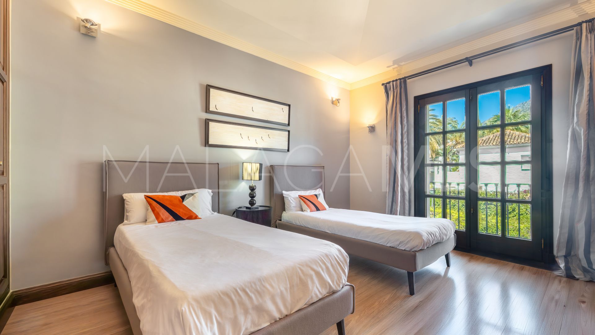 Villa for sale in Balcones de Sierra Blanca