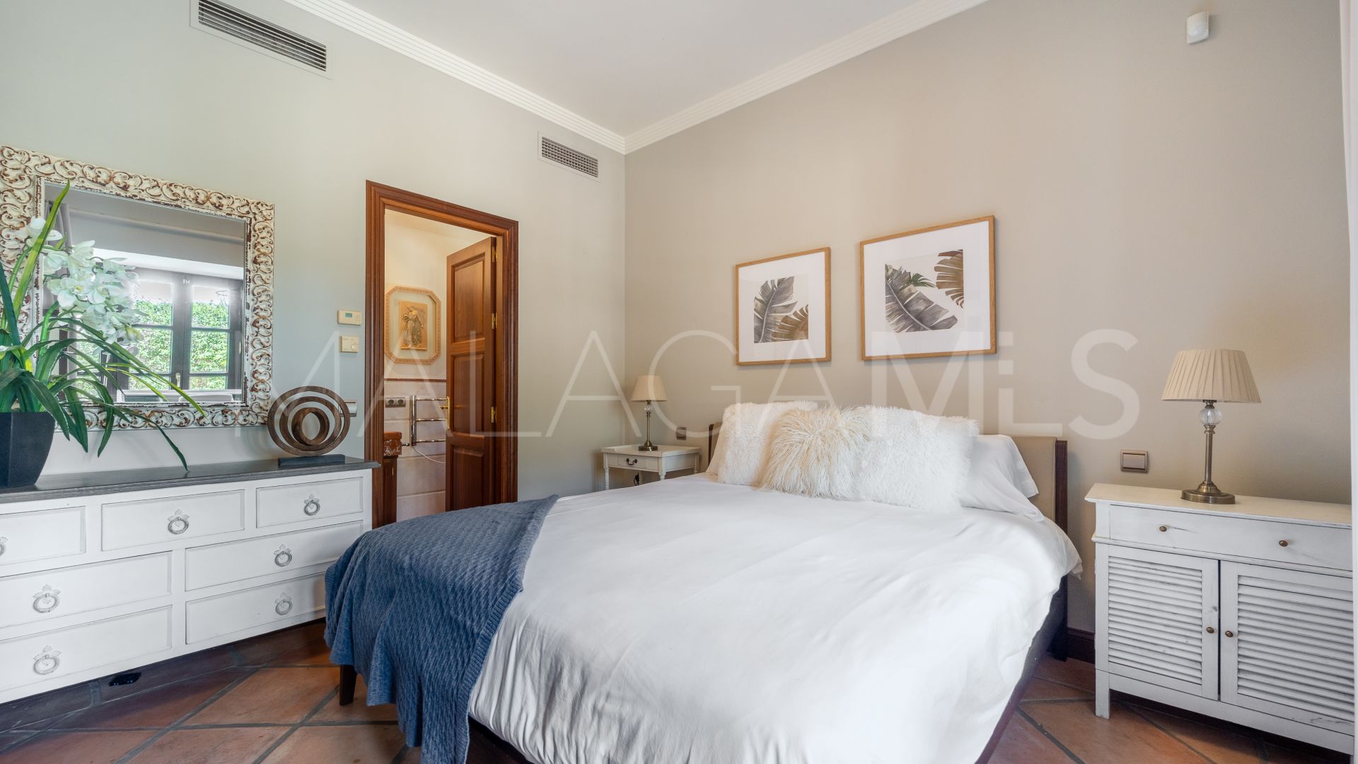 Villa for sale in Balcones de Sierra Blanca