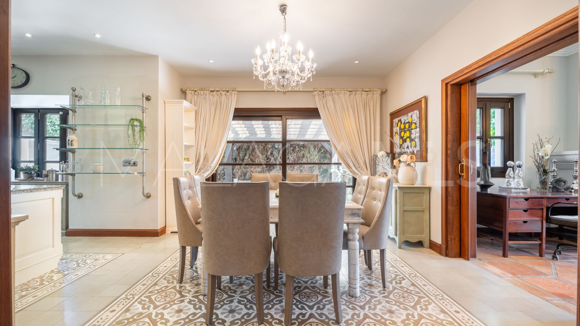 Villa for sale in Balcones de Sierra Blanca