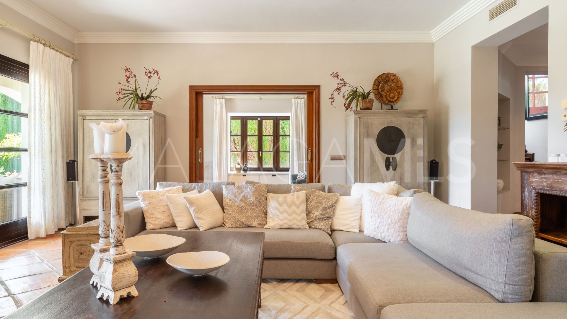 Villa for sale in Balcones de Sierra Blanca