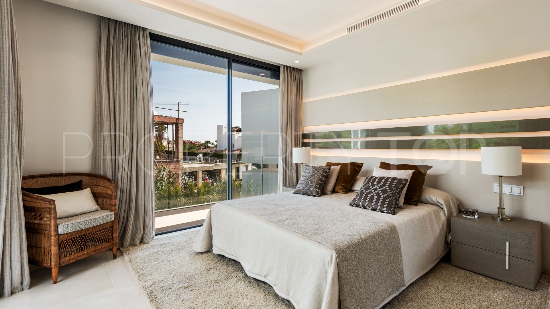 5 bedrooms Real de Zaragoza villa for sale