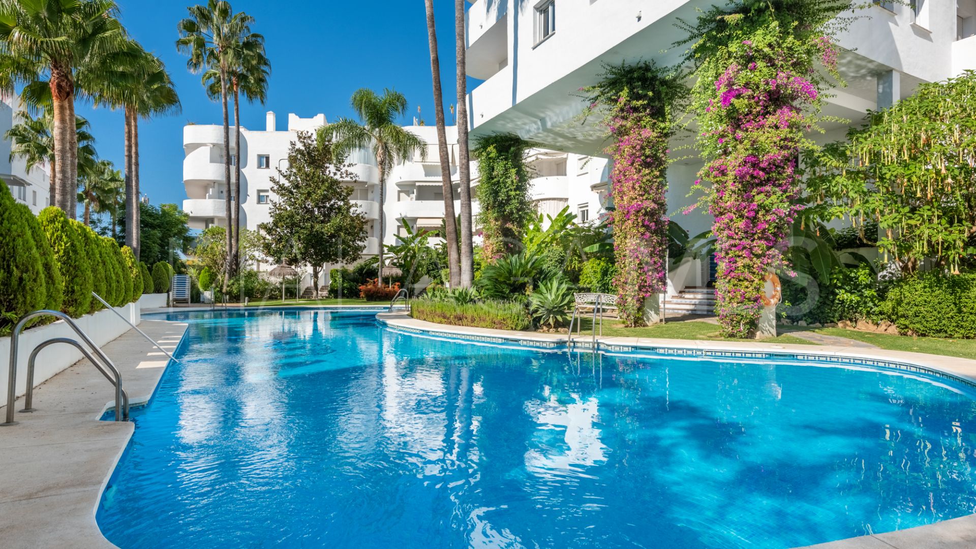 Appartement for sale in Marbella Real