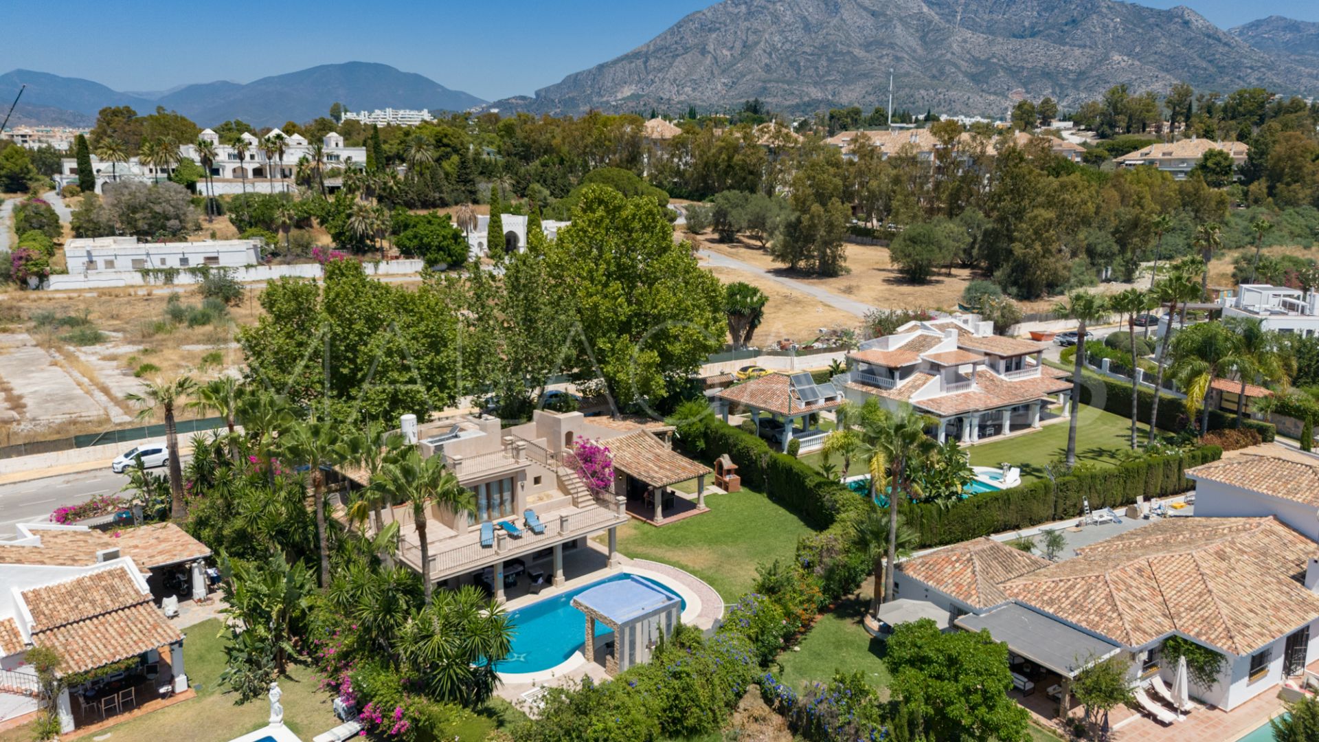 Villa for sale in Marbella Goldene Meile
