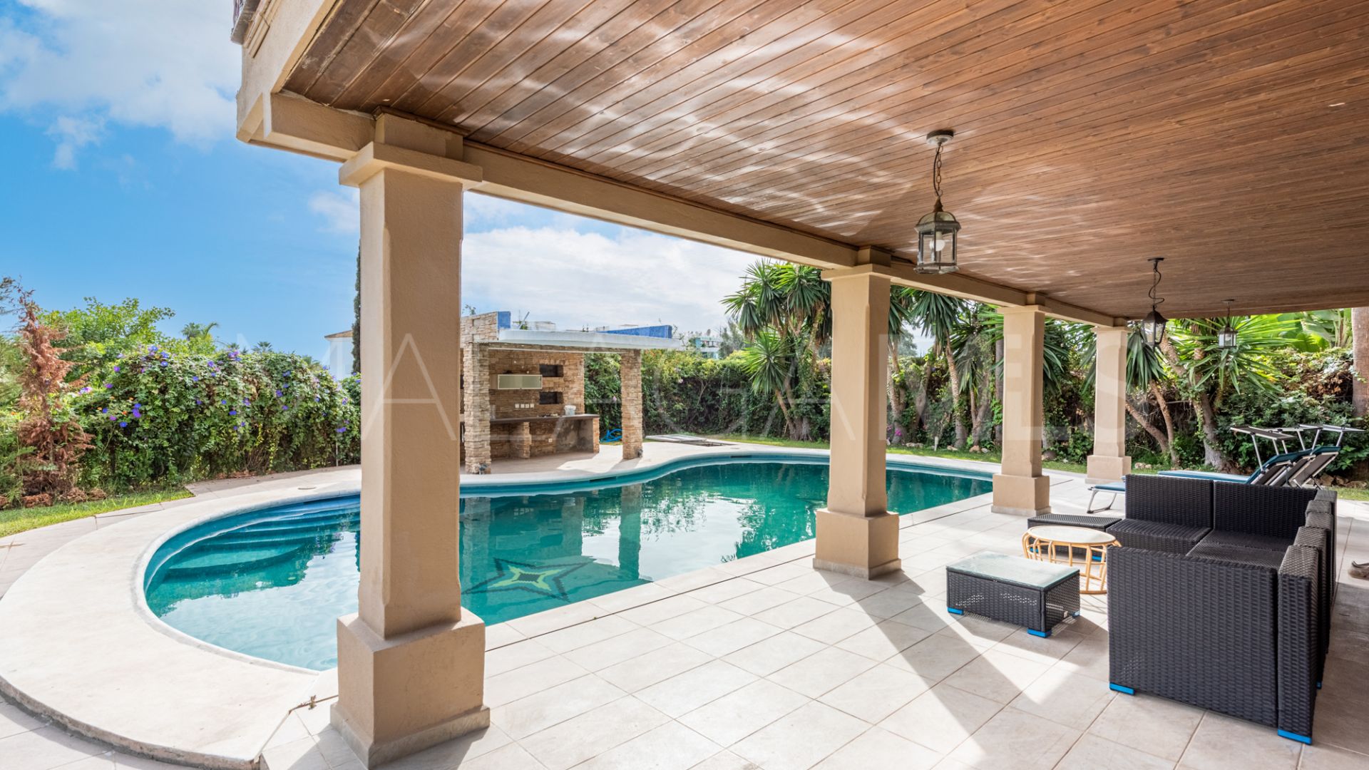 Villa for sale in Marbella Goldene Meile