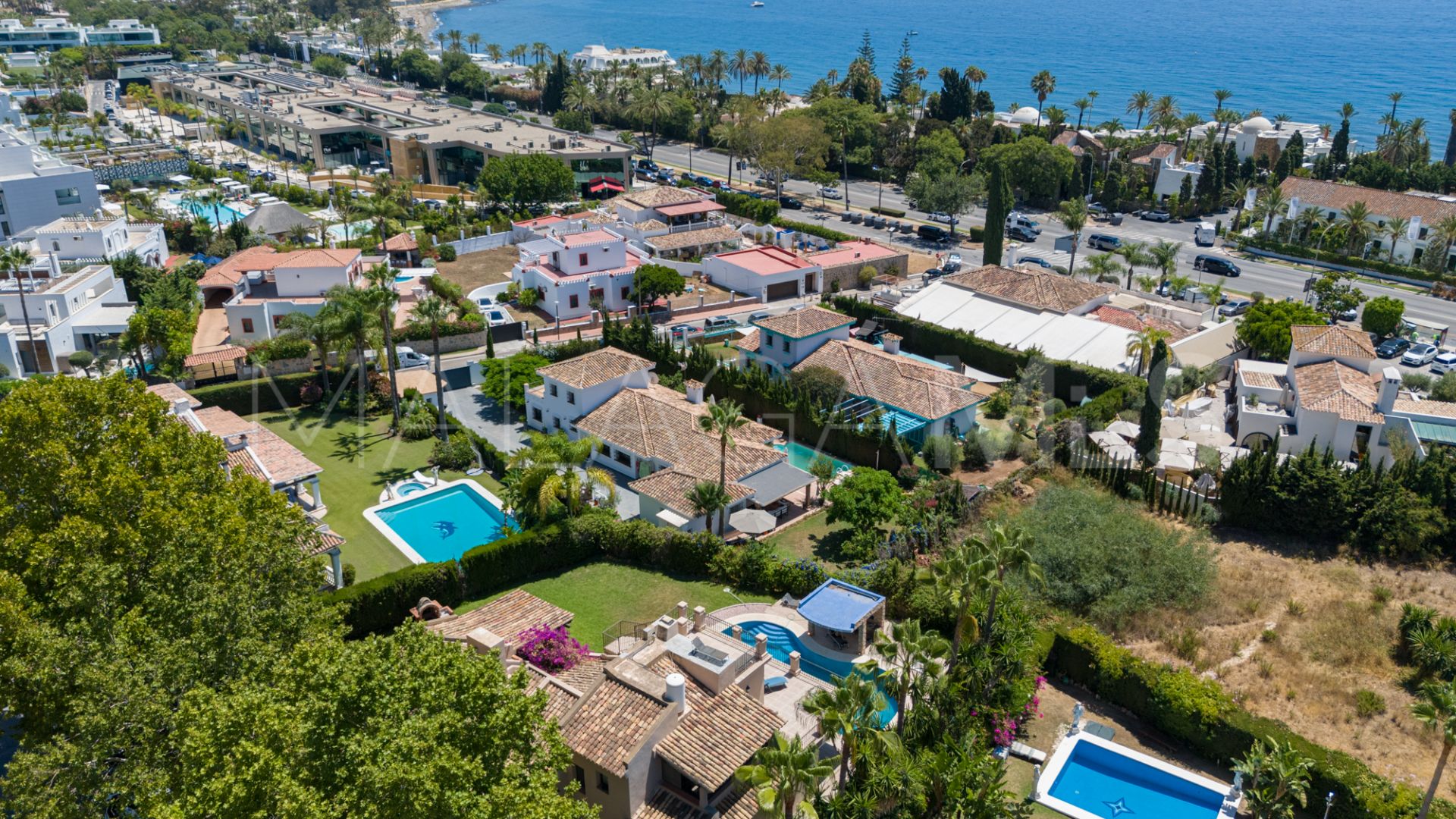 Villa for sale in Marbella Goldene Meile