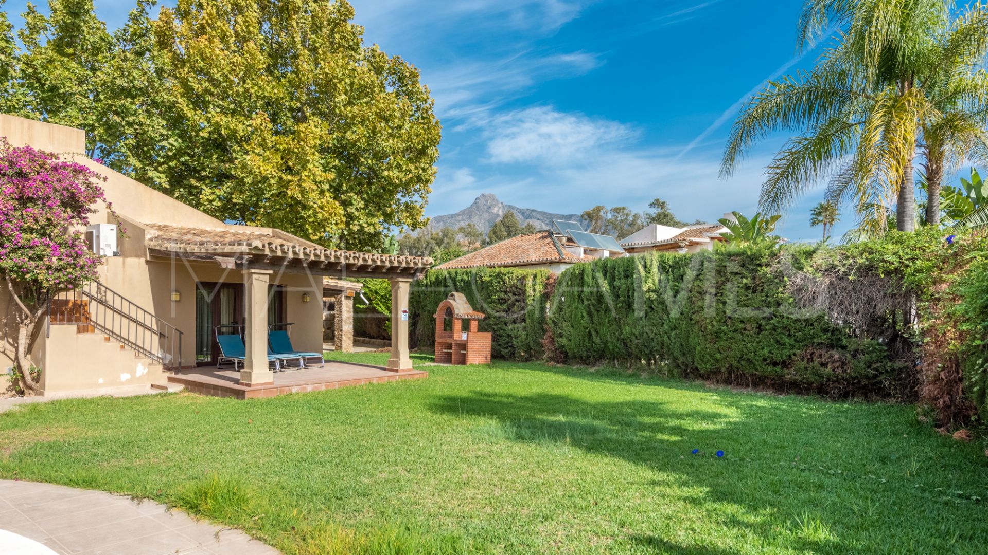 Villa for sale in Marbella Goldene Meile