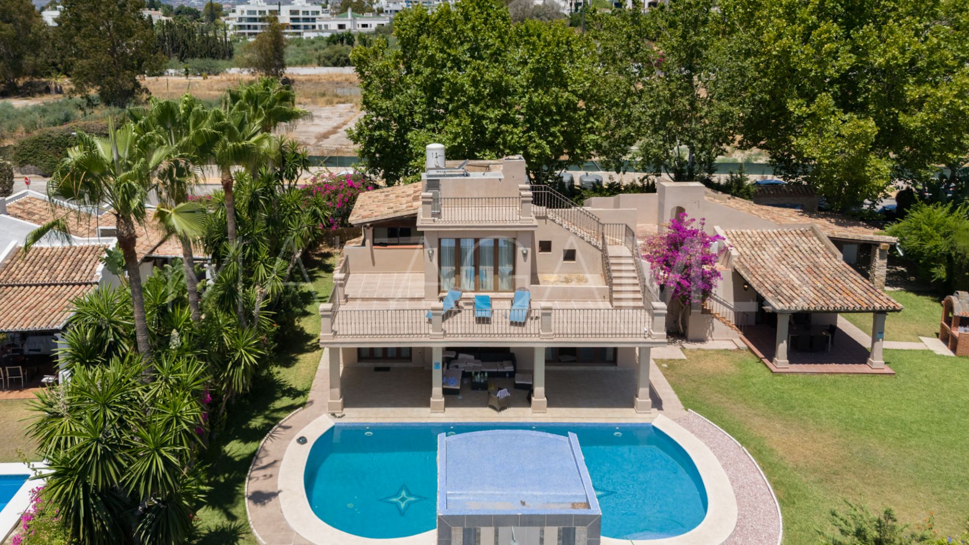 Villa for sale in Marbella Goldene Meile