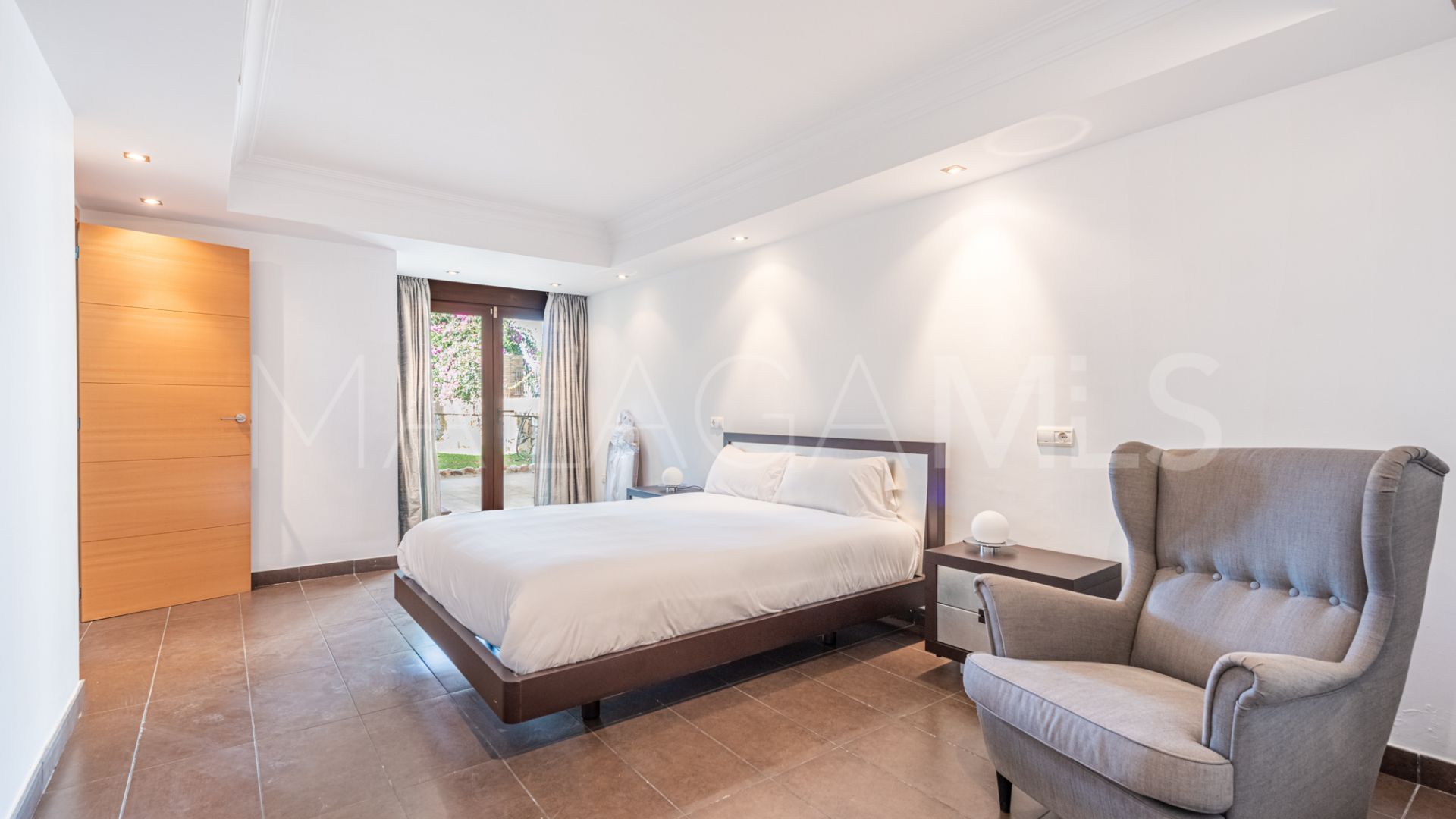 Villa for sale in Marbella Goldene Meile