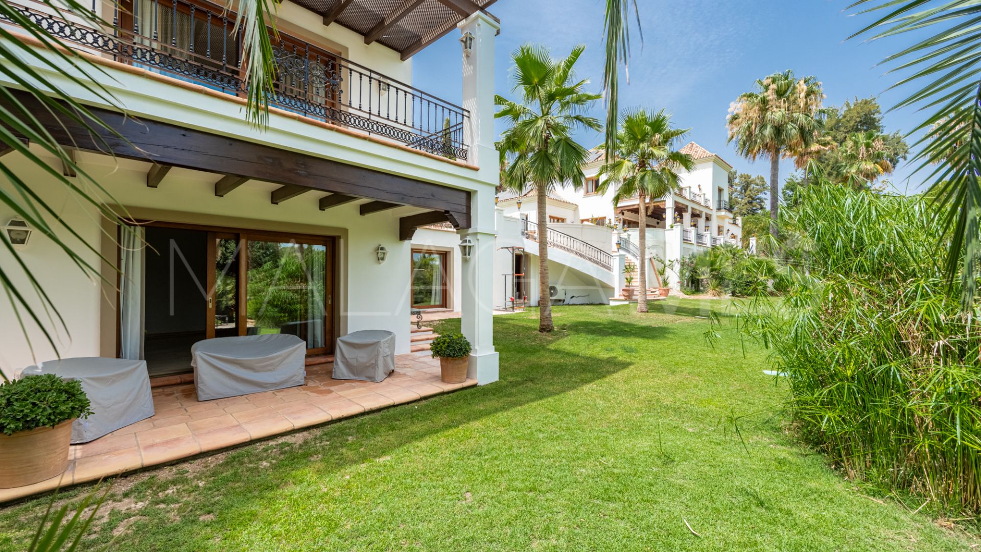 Villa for sale in Paraiso Alto