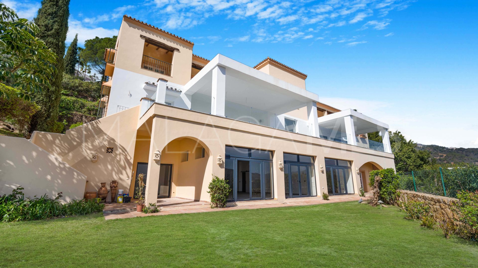 Villa for sale in El Madroñal