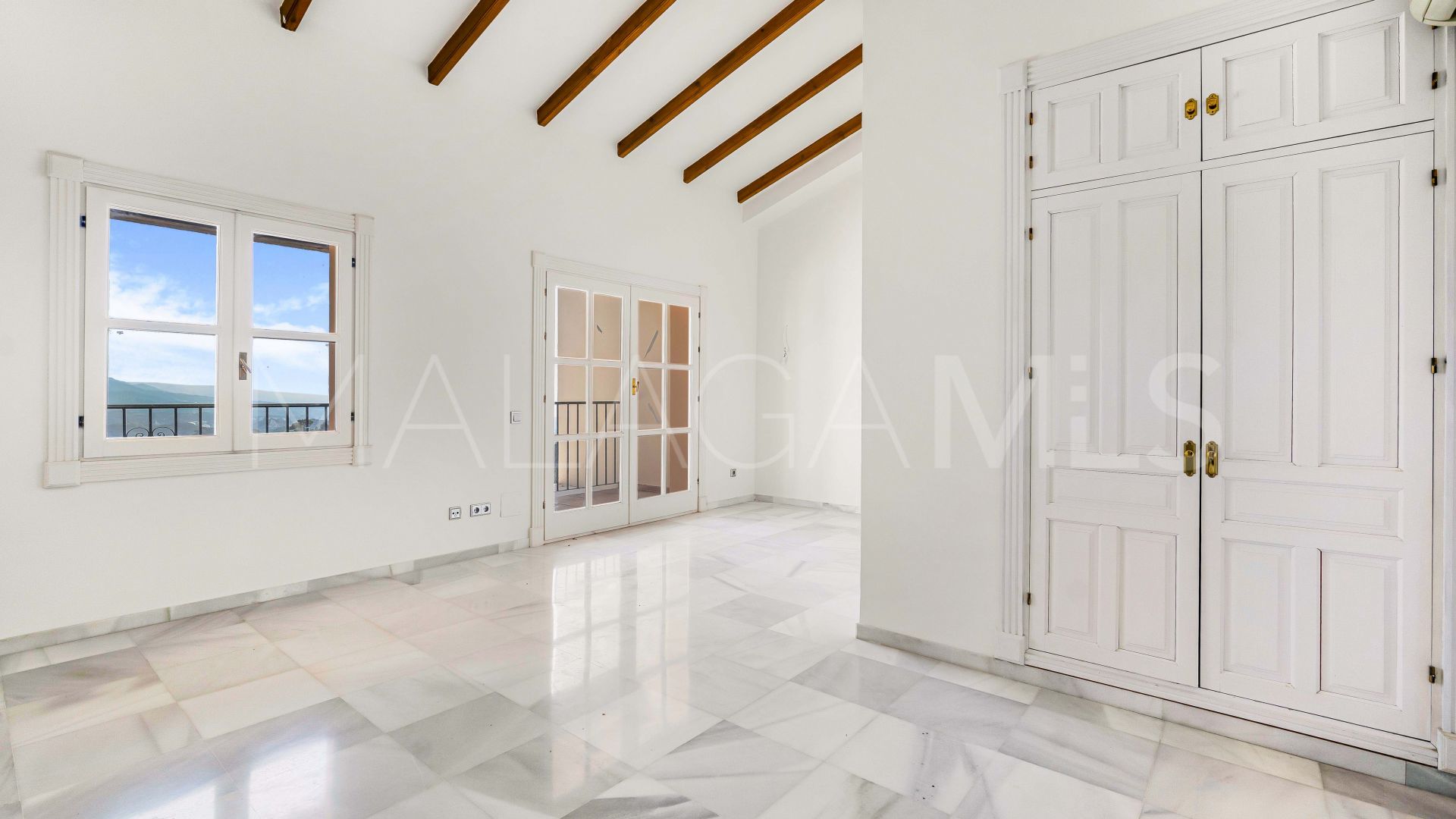 Villa for sale in El Madroñal